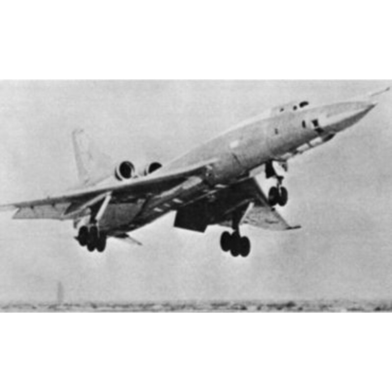 Tupolev Tu-22K Blinder-B Includes bonus kits of the Mikoyan MiG-9 Fargo Tupolev Tu-128 Fiddler and Mil Mi-1 Hare. In 1954 the So