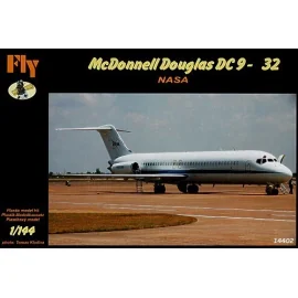 McDonnell Douglas DC 9 - 32 NASA