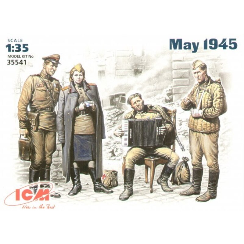 Soviet Military men at rest Set of 4 figures