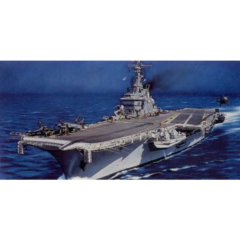 Aircraft carrier Clemenceau 1/400 Modelboot bouwpakket