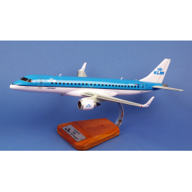 Embraer 190 KLM Cityhopper...