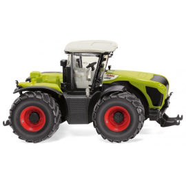 CLAAS Xerion 4500