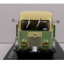 RENAULT 2,5 ton sproeier