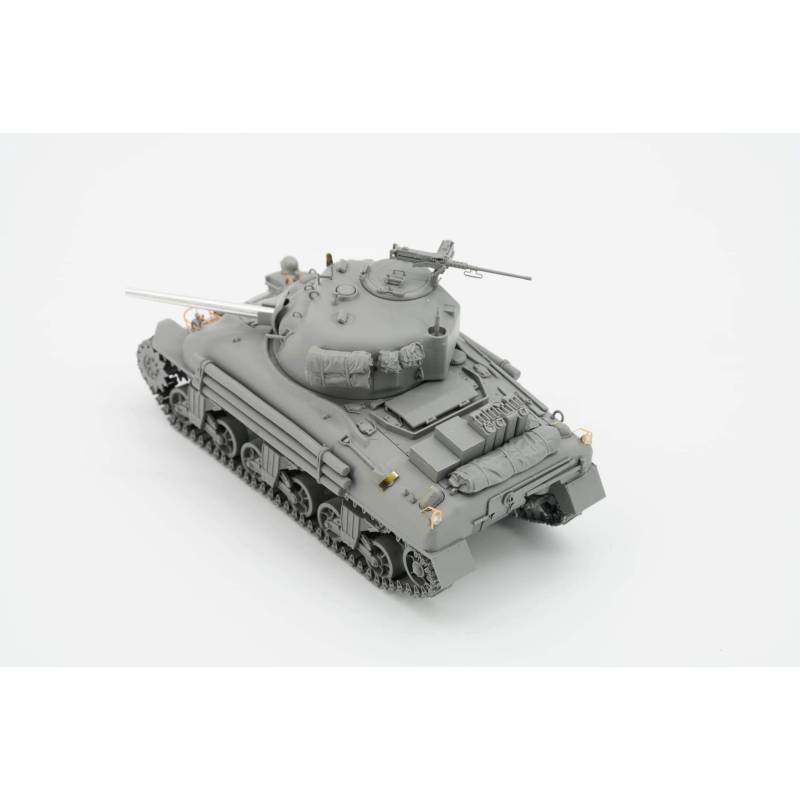 BORDER MODEL: 1/35; Sherman M4A1 Mid production with PE, metal barrel, 3D light guards and stowage Militaire modelbouw