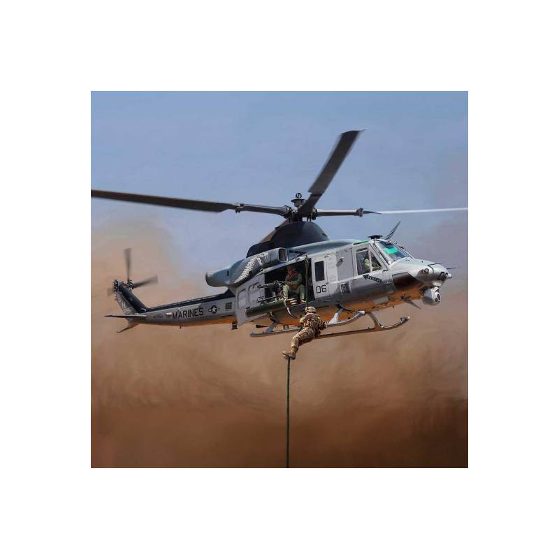 UH-1Y VENOM helicopter plastic model