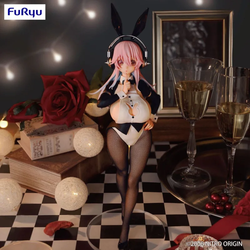 Super Sonico BiCute Bunnies Tailcoat Ver. 30cm Figuren