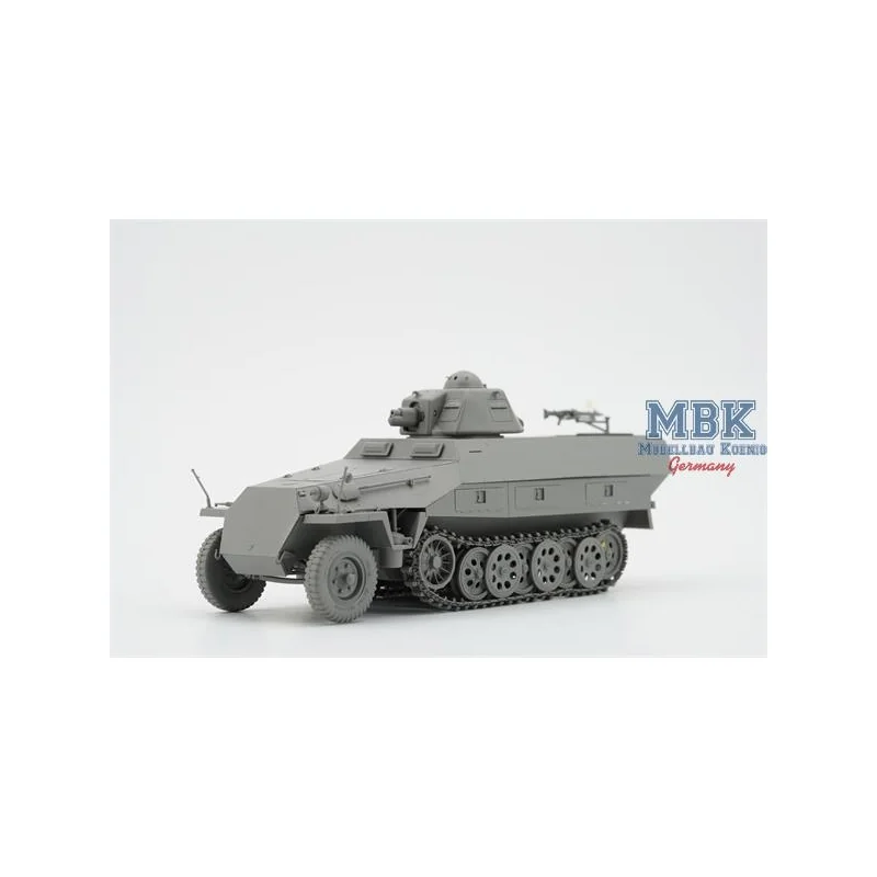 BORDER MODEL: 1/35; Sd.Kfz.251 /1 Ausf.D with R35 turret with PE and workable tracks Militaire modelbouw