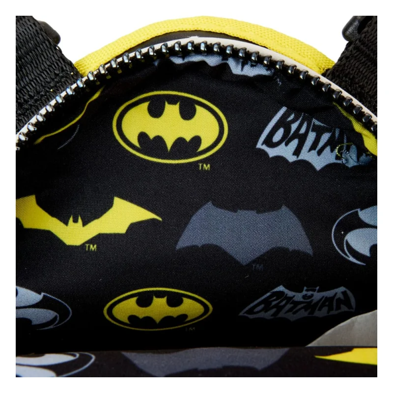 DC Comics by Loungefly dog harness Batman Backpack Large Loungefly