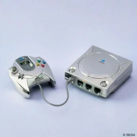 Sega Hardware Dreamcast Pal Bring Arts Gallery Replica 