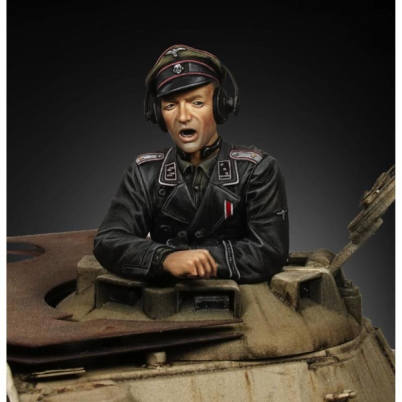 Royal Model: 1/35; German Tanker - WWII Figuren 