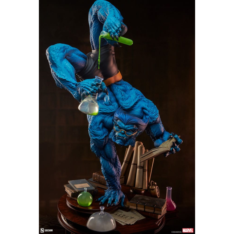 SS300875 Marvel Statue Premium Format Beast 67 cm