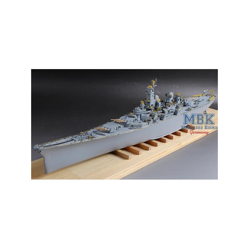 U.S. Navy Battleship BB-63 USS MISSOURI-Deluxe Kit Modelboot bouwpakket