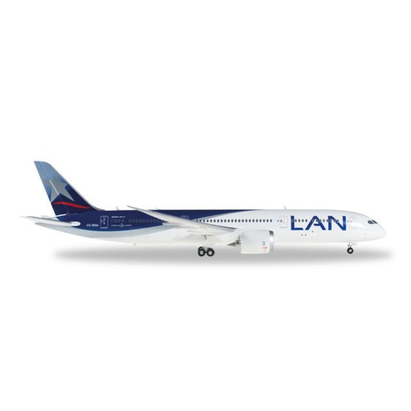 LAN Airlines Boeing 787-9